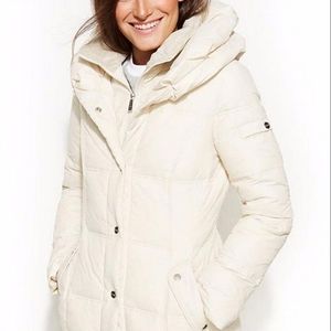 DKNY Women's Pillow-Corall Down Puffer Jacket Size S
